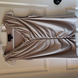 Dana Buchman women's sleeveless blouse.  Size medium.  Shimmery taupe color.